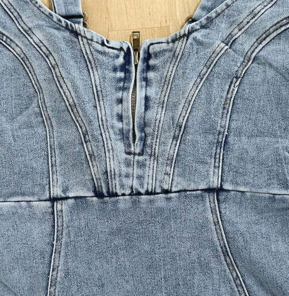 Drune | Denim Kleid mit Enganliegender Passform Die Ein Elegantes Aussehen Sicherstellt
