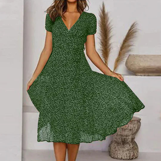 Drune | A-linien Kleid Mit V-ausschnitt & Schwingendem Saum