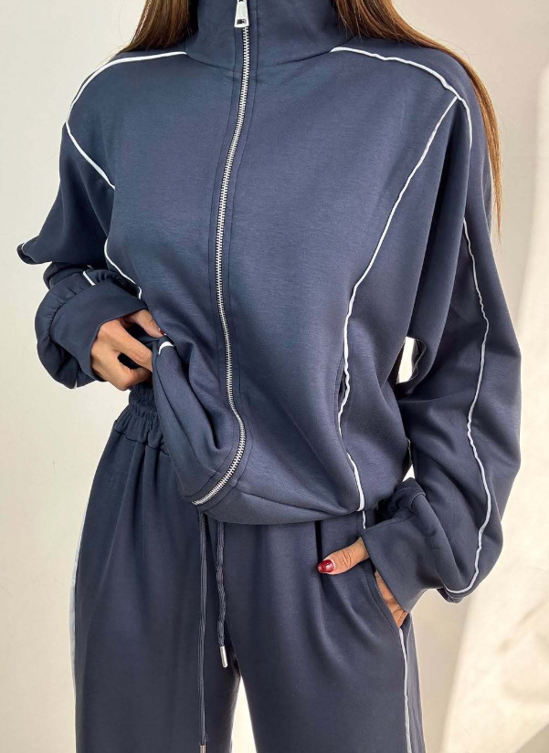 Damen sportliches Trainingsset mit stylischem Reißverschluss und modernem Streifenmuster Drune