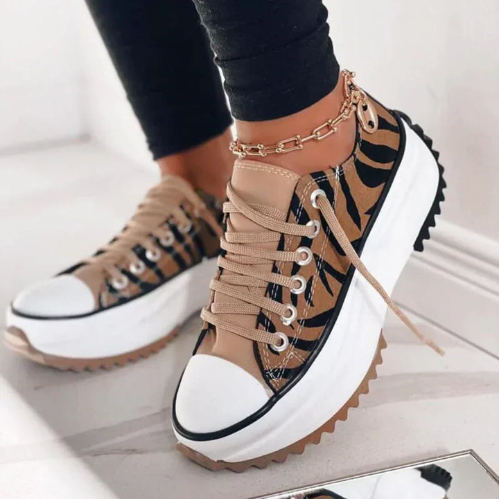 Bequeme Plateau-Sneaker für Frauen