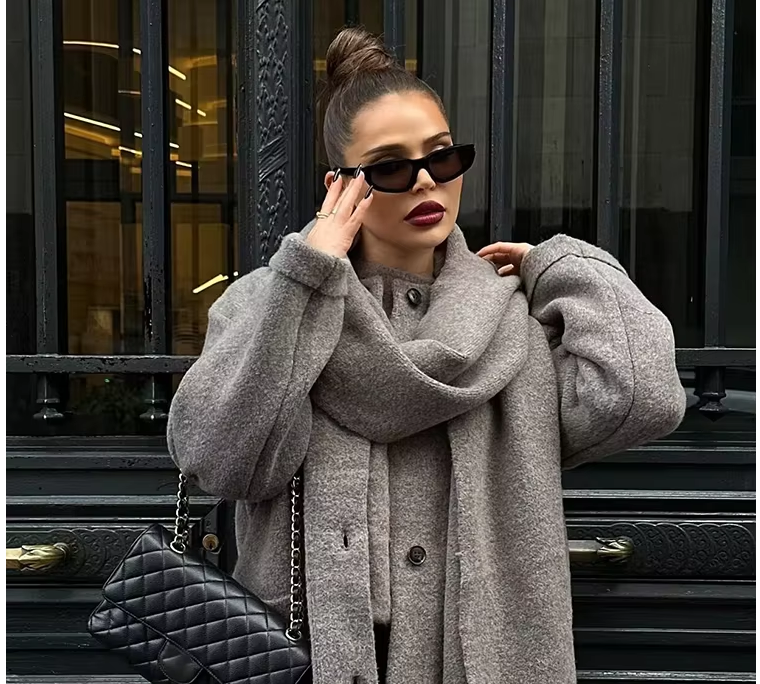 Drune | Bequeme Damen-Cardigan mit Eingebautem Schal