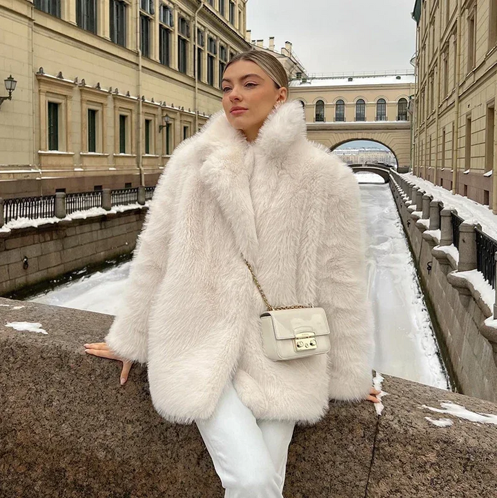 Drune | Luxuriöse Jacke Aus Weichem Kunstfell für Damen