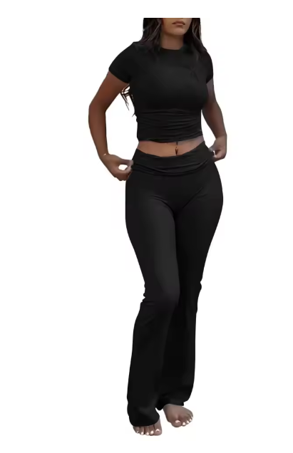 Damen cropped Lounge-Set mit enger Passform und modischen Akzenten Drune