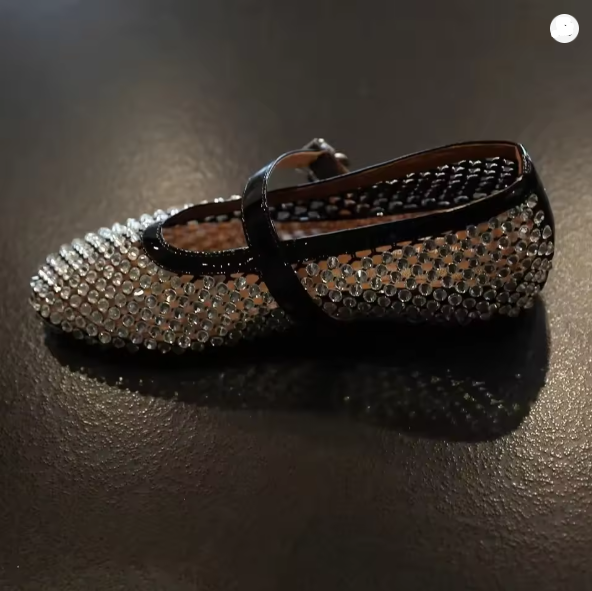 Damen Strass-beschmückte Mary Jane Flats Drune