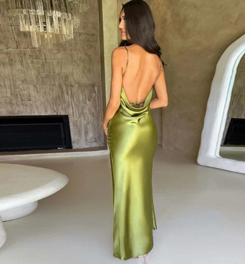 Drune | Weißes Satin-Maxikleid mit Spaghettiträgern