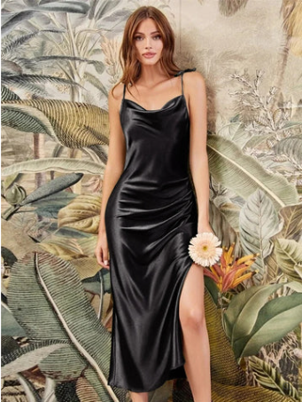Drune | Salbeigrüner Satin Kuhhals-Träger Maxikleid