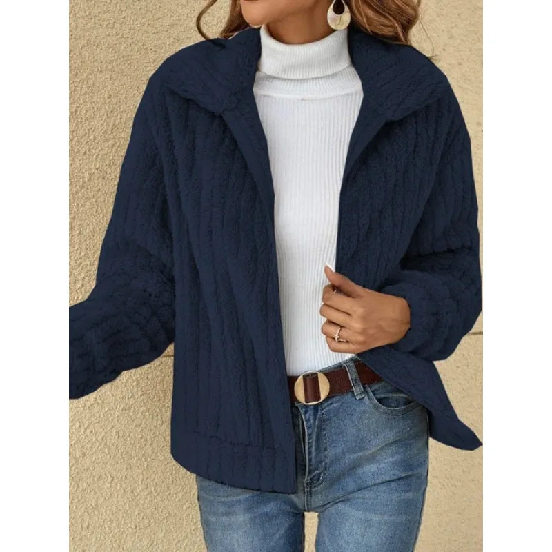 Drune | Kurzjacke Plüsch Blau