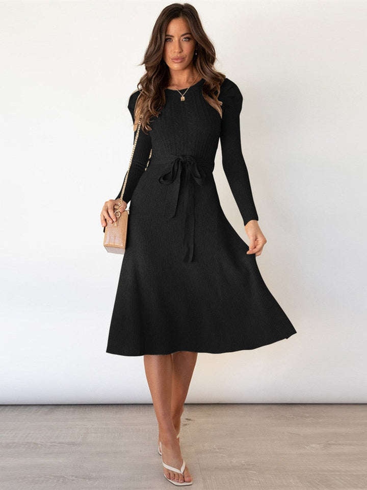 Drune | Elegantes Gestricktes Midi Kleid Mit Gürtel Für Damen