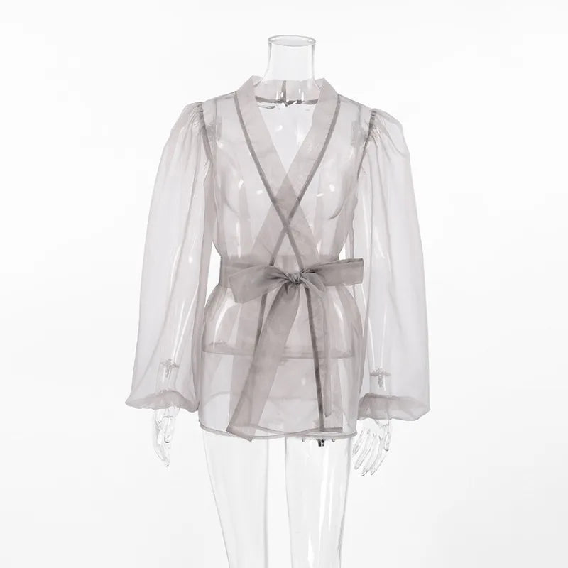 Drune | Durchsichtige Organza-Bluse mit Bindegürtel