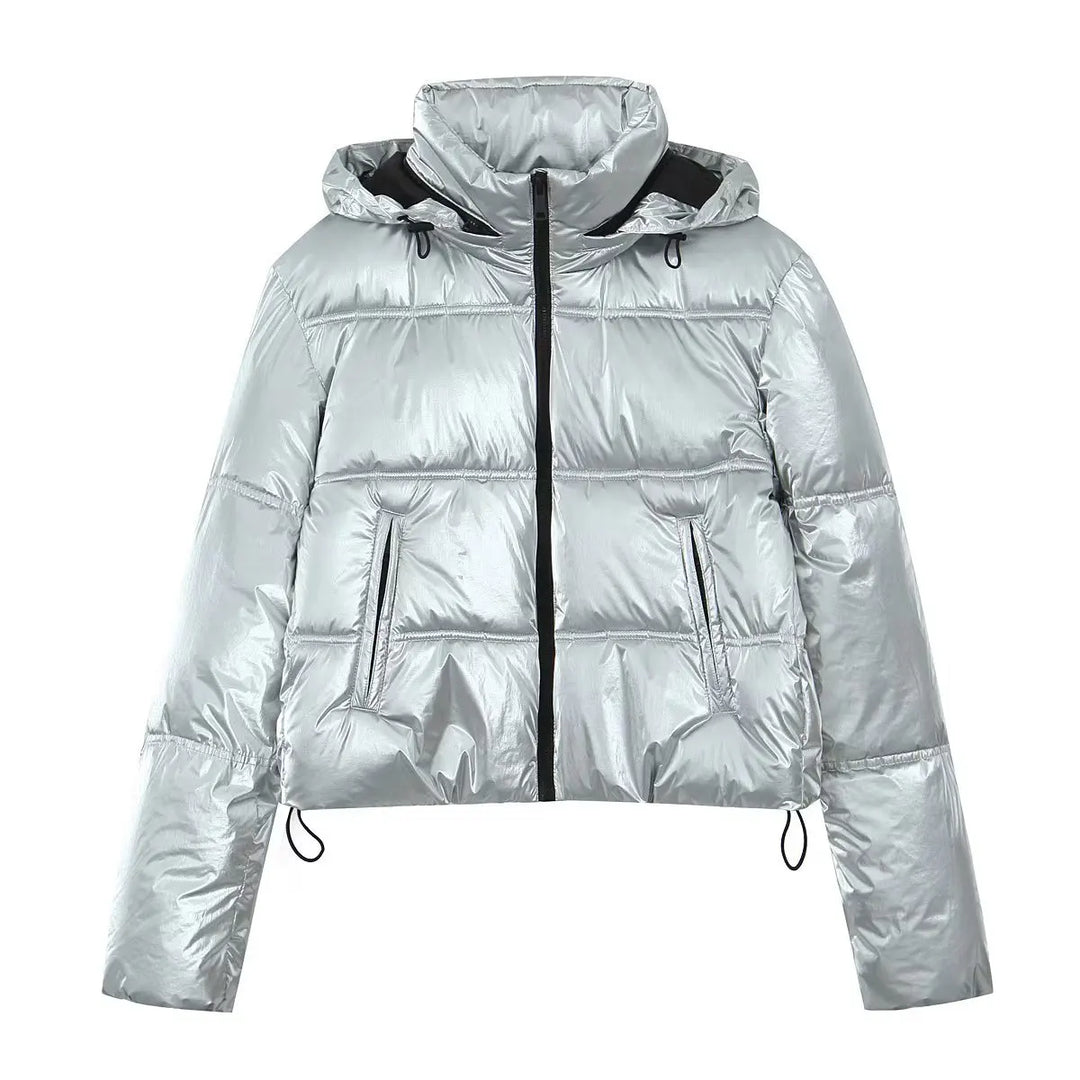 Drune | Kurz geschnittene metallische gesteppte Winterjacke mit hohem Kragen
