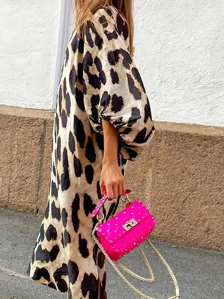 Drune | Kleid mit Leopardenmuster und Dreiviertelärmeln
