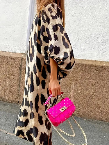 Drune | Kleid mit Leopardenmuster und Dreiviertelärmeln