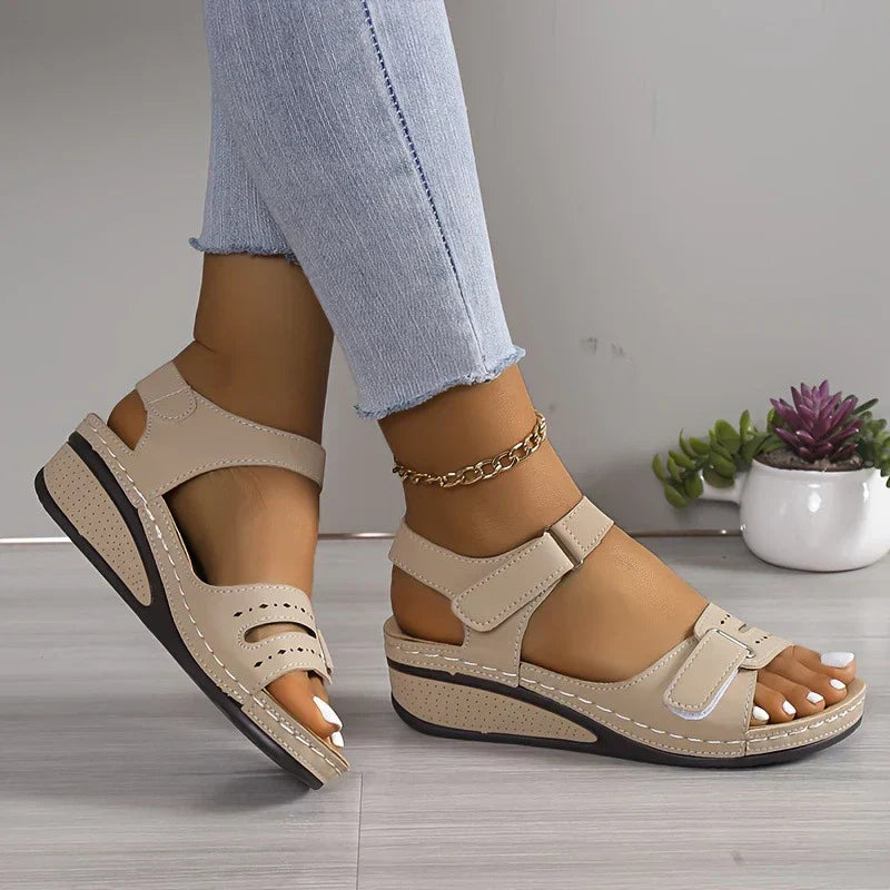 Drune | Orthopädische Sommer-Sandalen