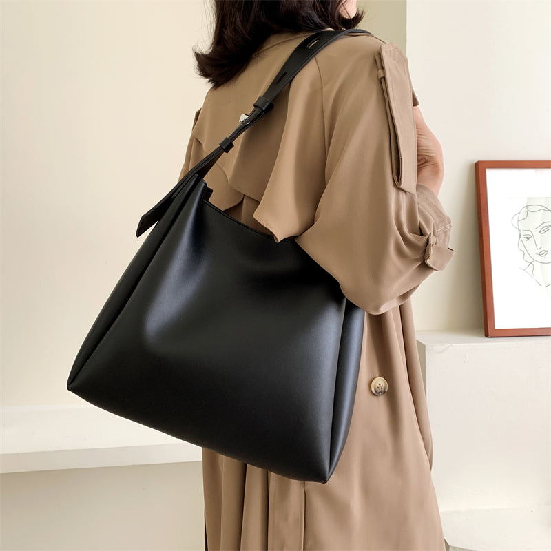 Drune - Tote Tasche aus Leder