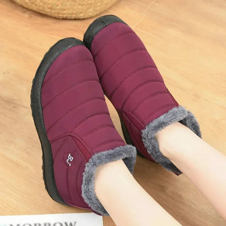 Drune | Stiefeletten Gequiltet Slip on Wasserabweisend Plüsch Futter Langlebiger Sitz