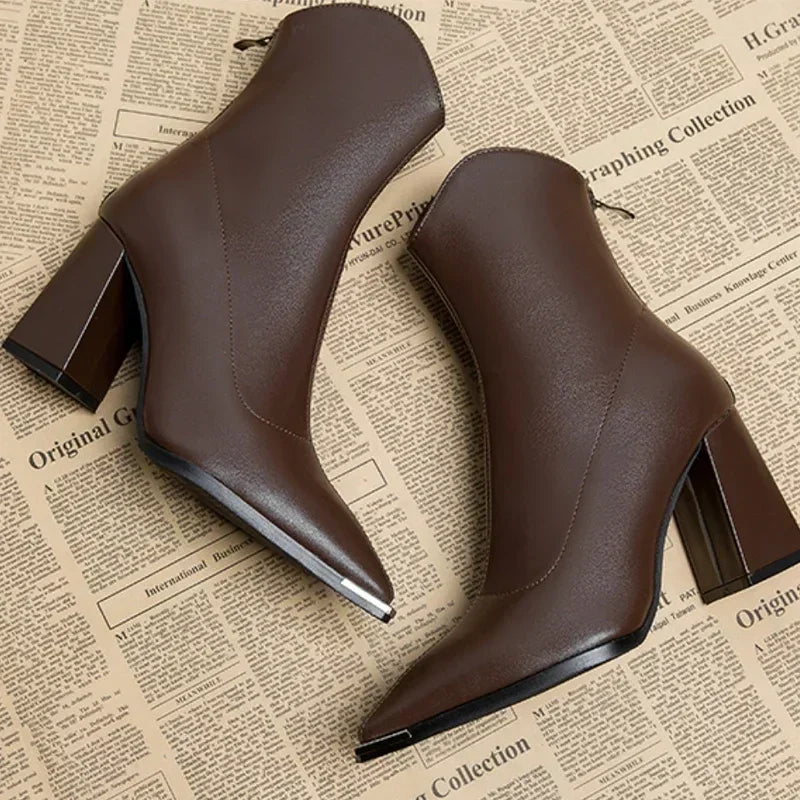 Drune | Elegante Lederstiefeletten Für Alltag Und Anlass