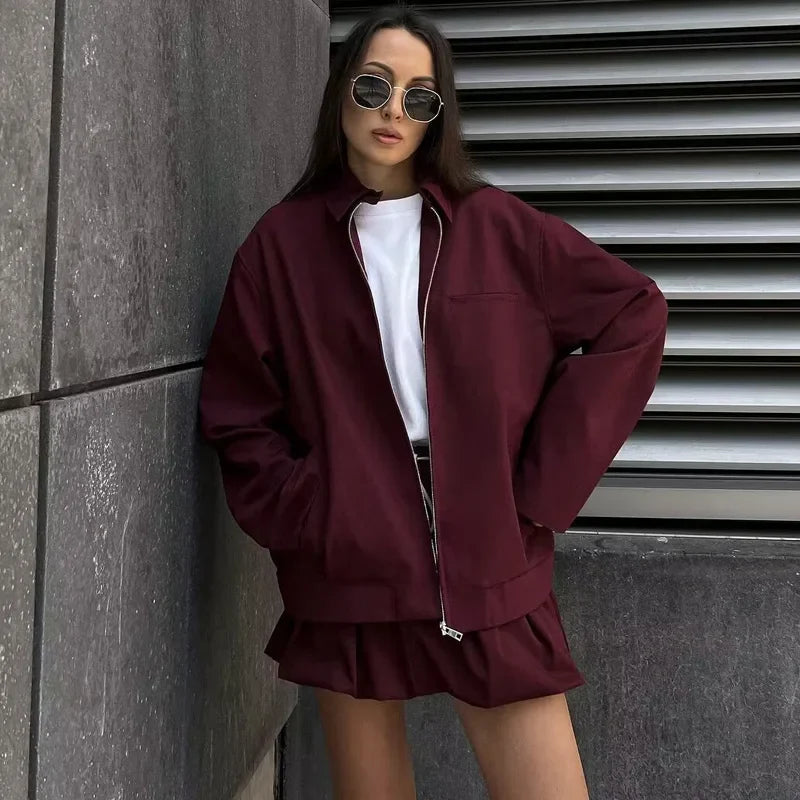 Drune | Cropped Bomberjacke mit Langen Ärmeln und Modernem, Tailliertem Schnitt