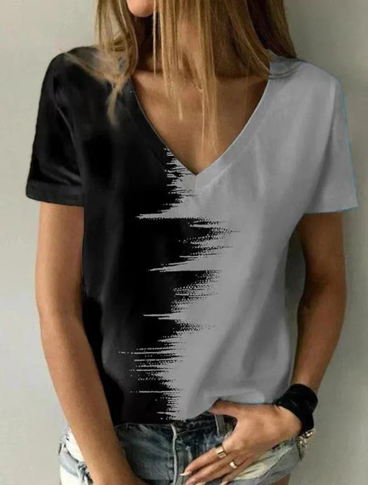 Drune | T-Shirt mit V-Ausschnitt und Kurzen Ärmeln
