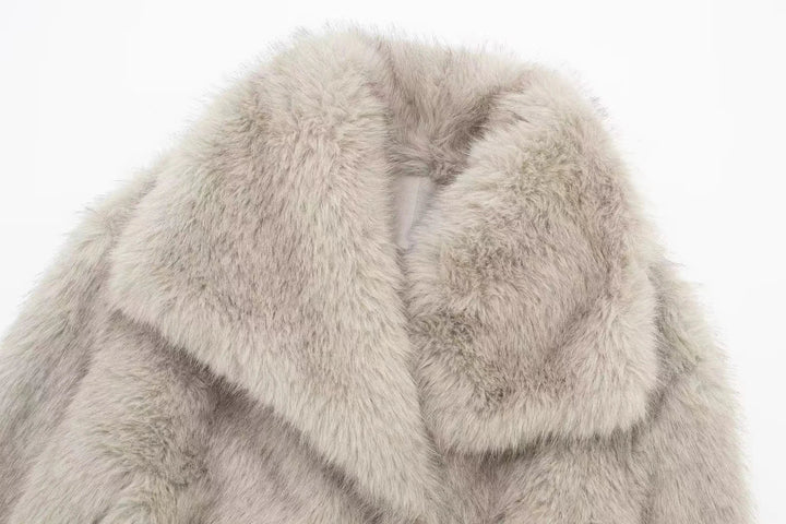 Drune | Warme Pelzjacke für Damen im stilvollen Design