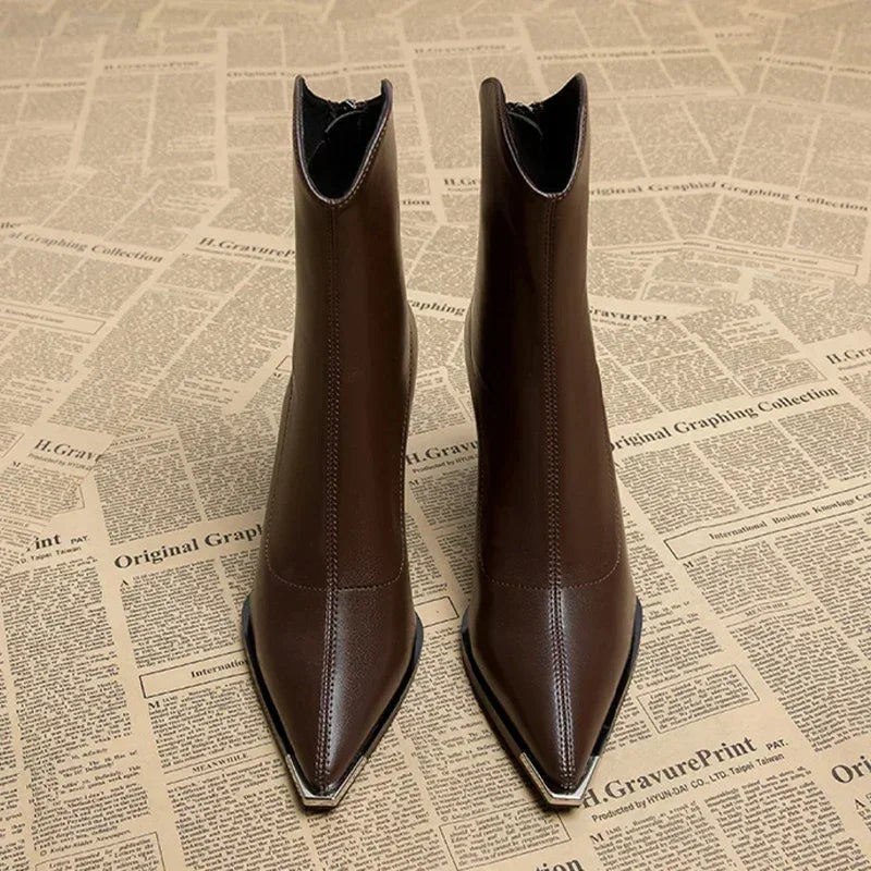 Drune | Elegante Lederstiefeletten Für Alltag Und Anlass