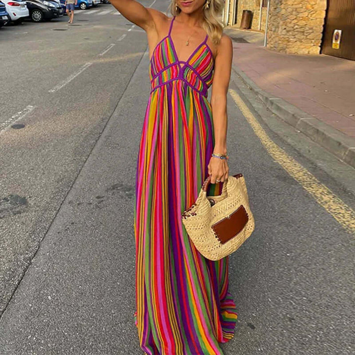 Drune | Vibrant Gestreiftes Maxikleid mit Taillenbetonung