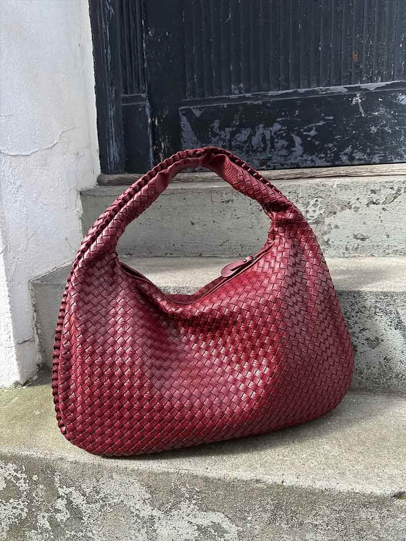 Drune | Schultertasche Damen - elegante und geräumige Ledertasche