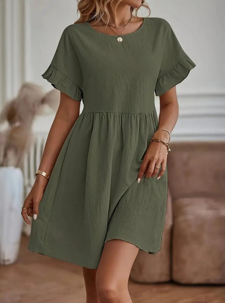 Drune | Loose Fit Kurze Ärmel Rüschenkleid Kurzes Kleid