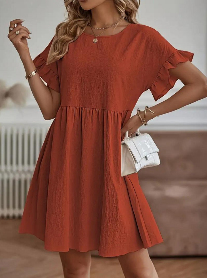 Drune | Loose Fit Kurze Ärmel Rüschenkleid Kurzes Kleid