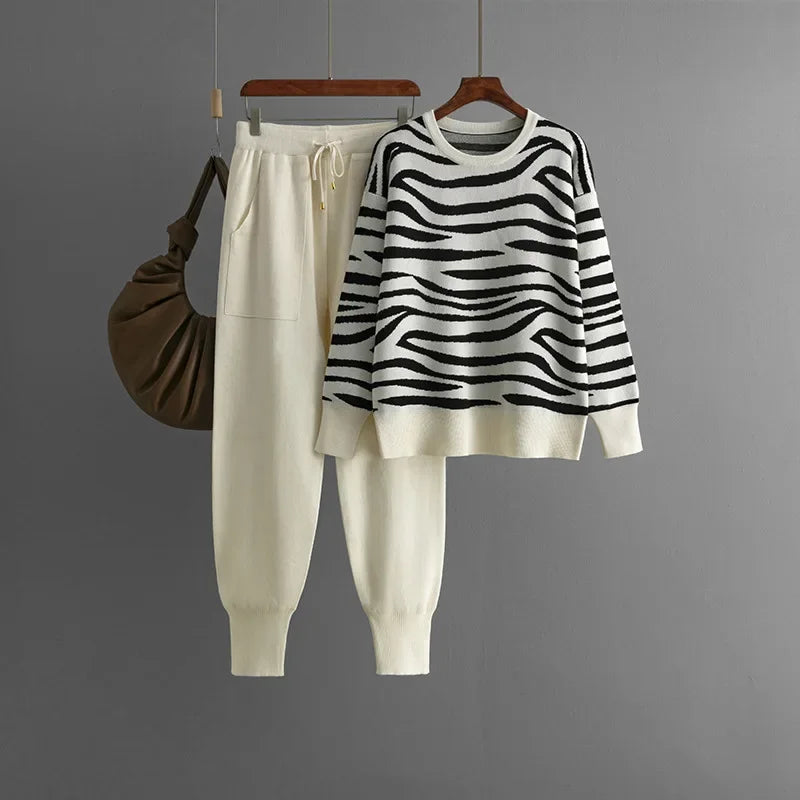 Drune | Lounge Set mit Zebra-Muster