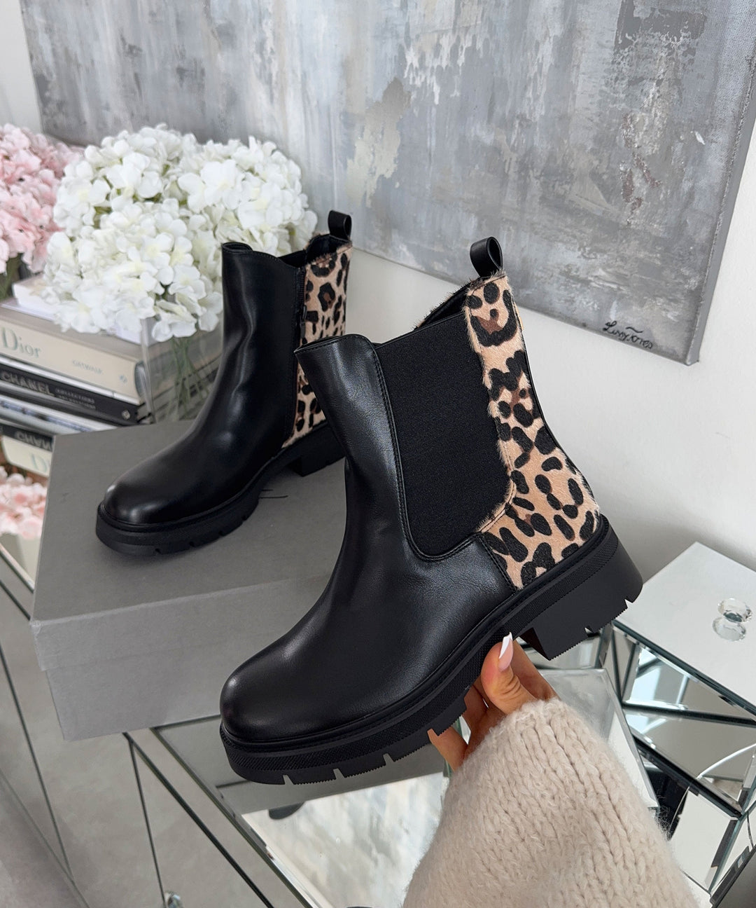 Drune | Stylische kniehohe Stiefel in Schwarz mit bequemem Innenfutter für den Alltag