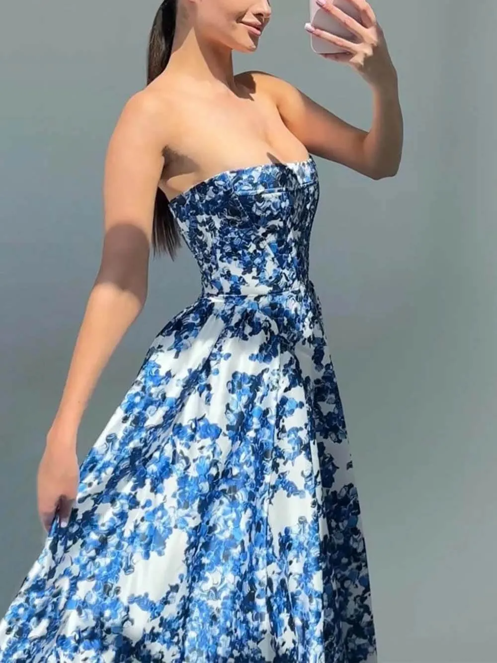 Drune | Porzellan Blumen Kleid