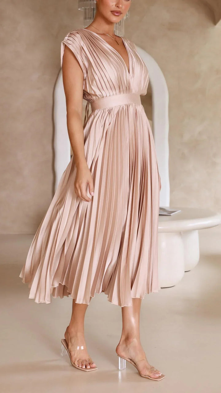 Drune | Kleid mit V Ausschnitt und Rückenkrawatte