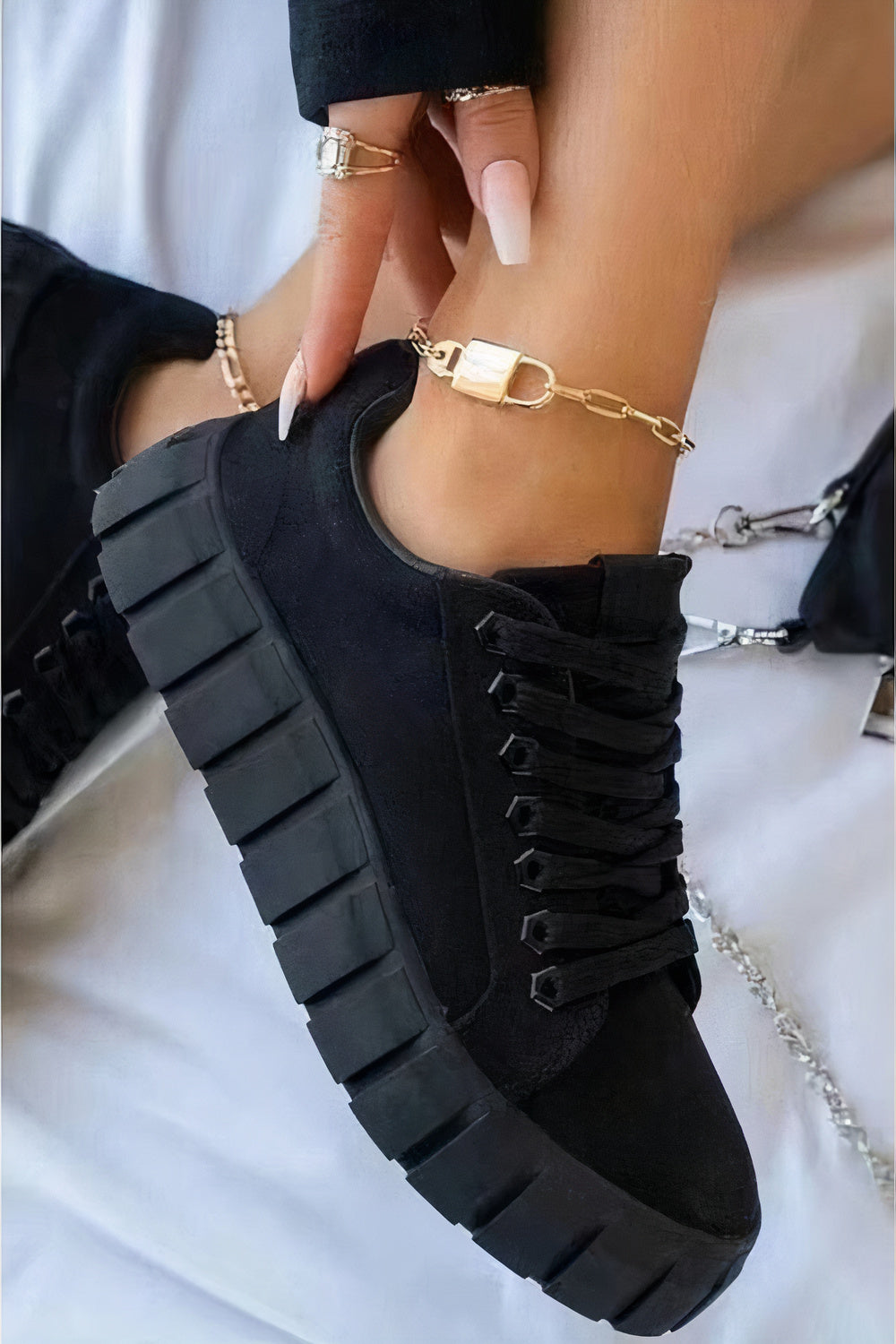 Drune | Einfarbige Niedrige Turnschuhe