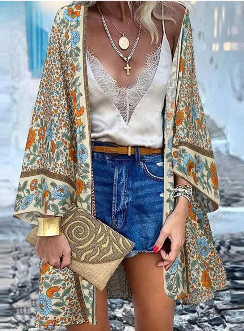 Drune | Sommerlicher Damen Strickjacke Im Boho Stil Mit Buntem Blumenmuster