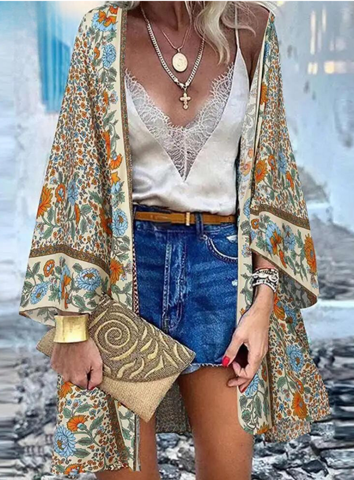 Drune | Sommerlicher Damen Strickjacke Im Boho Stil Mit Buntem Blumenmuster