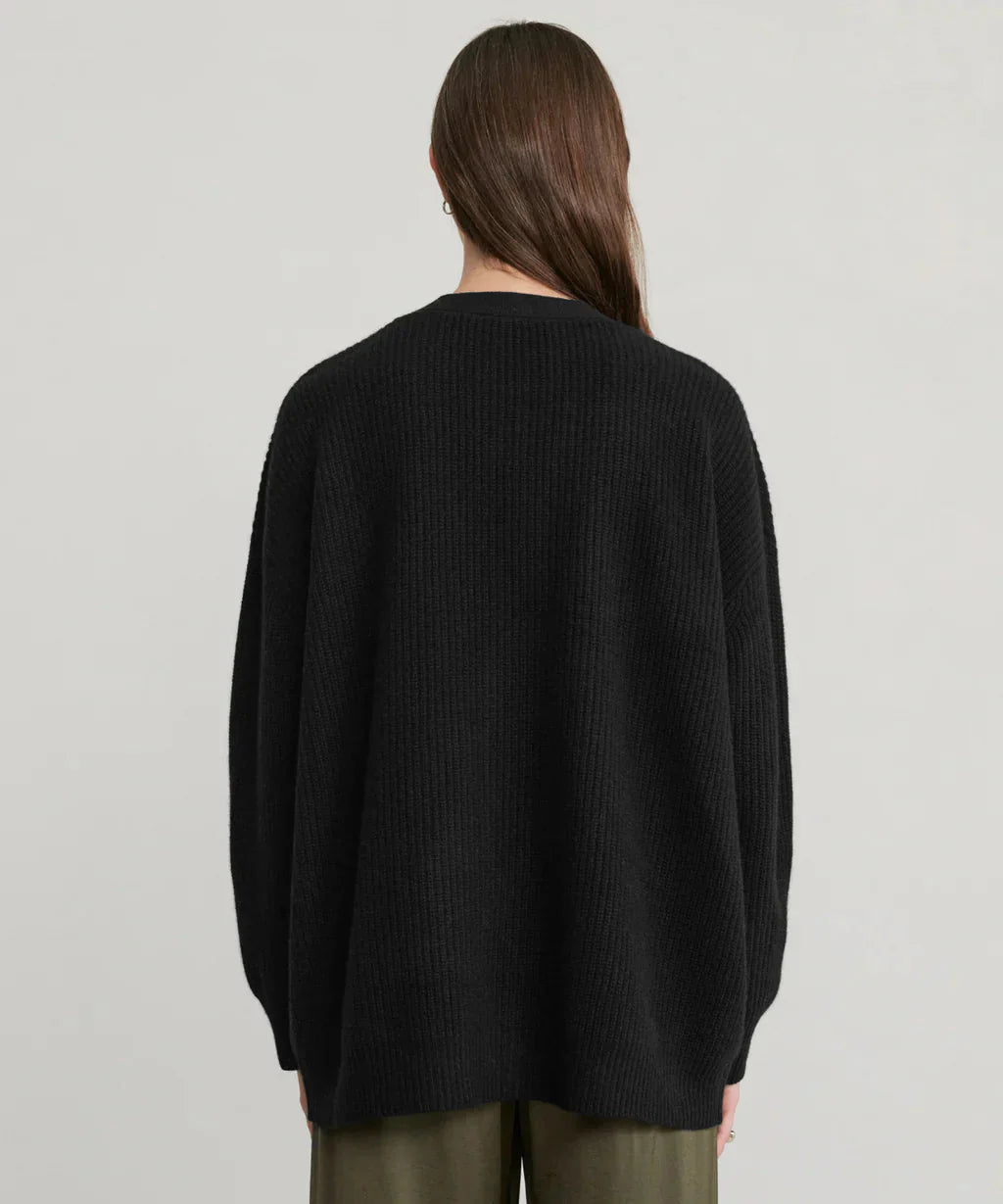 Drune | Übergroße Strickjacke Damen Strickjacke aus Kaschmir mit V Ausschnitt und Knöpfen
