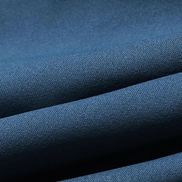Drune | Hoch taillierte Flare-Leggings