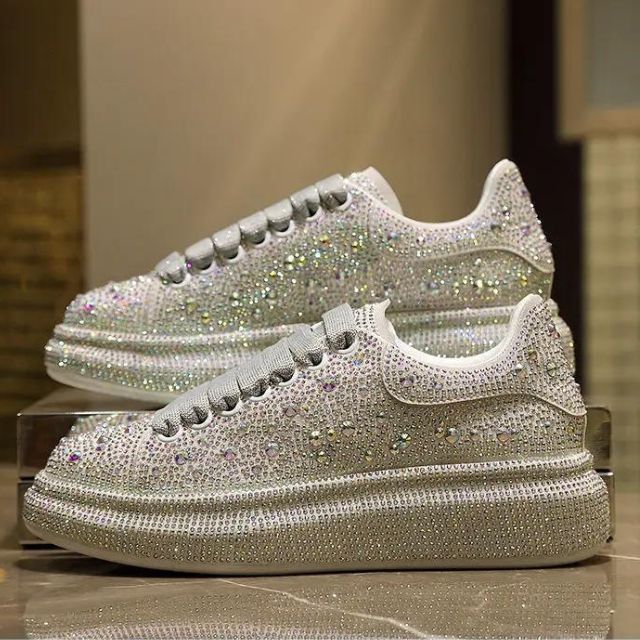 Drune | Luxus Sportschuhe mit Kristallen