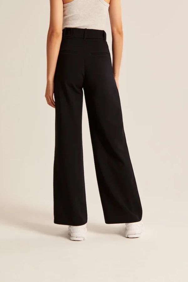 Drune | Hose mit Weitem Bein Vielseitige Eleganz