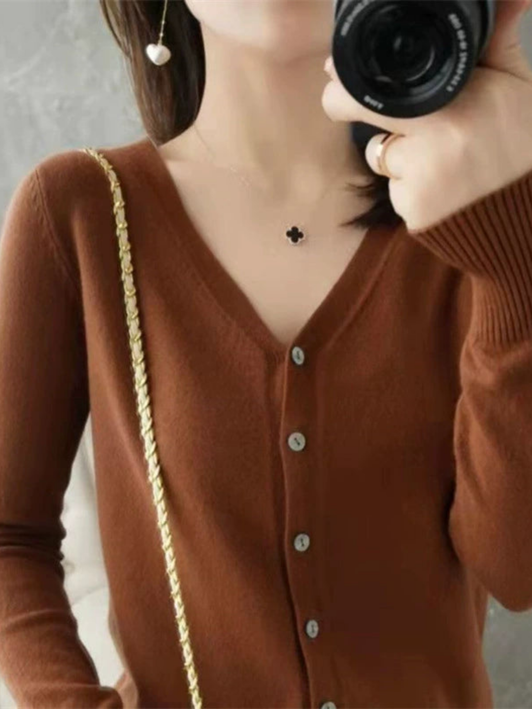Drune | V-Ausschnitt Cardigan für Frauen - Lockerer Schnitt