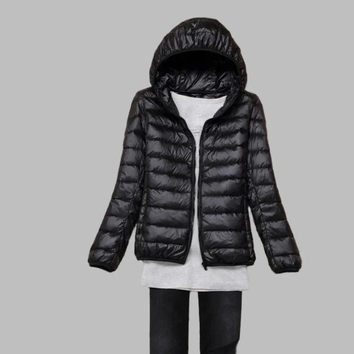 Drune | Ultraleichte, faltbare Daunenjacke mit Kapuze für Damen