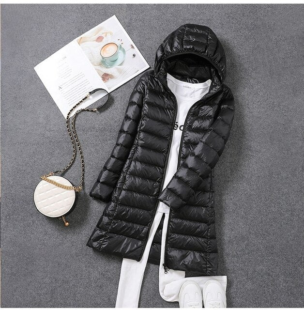 Drune | Lange Daunenjacke mit Abnehmbarer Kapuze für Damen