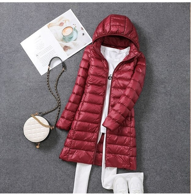 Drune | Lange Daunenjacke mit Abnehmbarer Kapuze für Damen