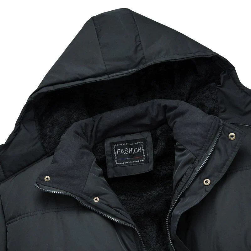 Drune | Herren Wintermantel mit Kapuze und Reißverschluss Frontdesign