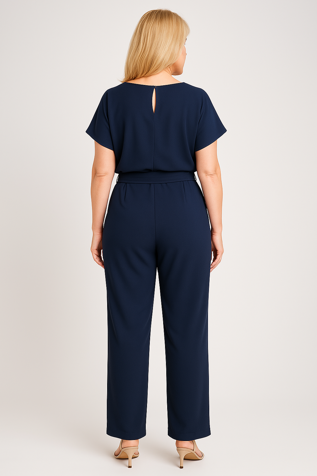 Drune | Eleganter Sommer Jumpsuit Mit Gürtel