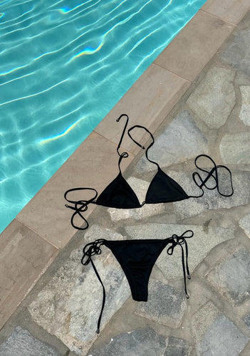 Drune Bikini mit Spitze – Keine Bräunungsstreifen, nur heiße Kurven