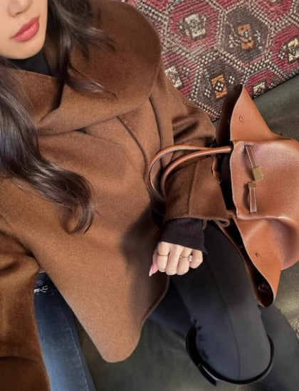 Drune | Chic Wollmantel mit Schal