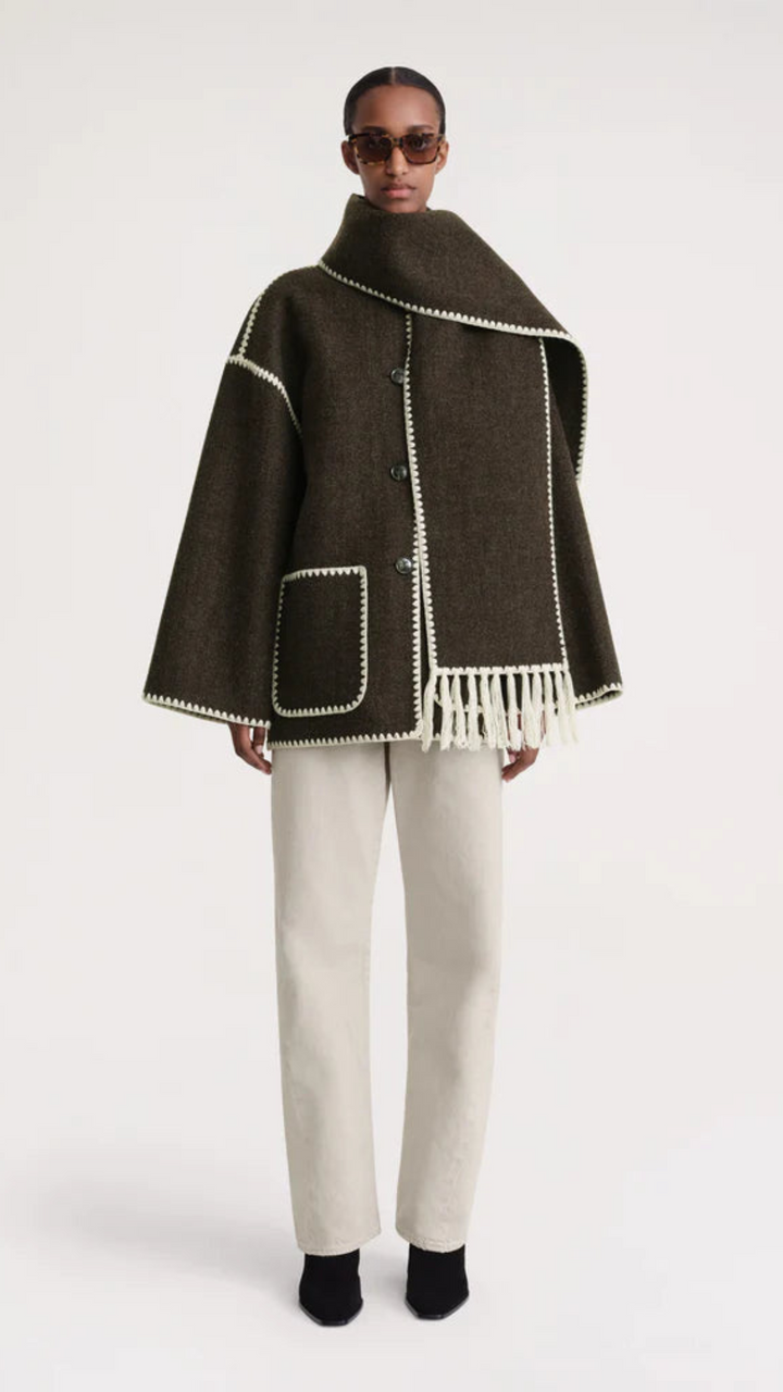 Drune | Schmal Geschnitten Winter Jacke mit Schal Damen