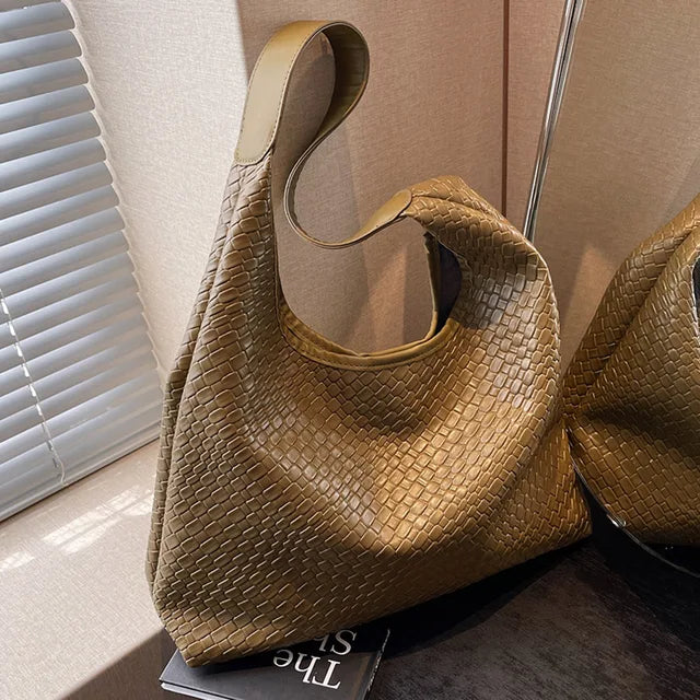 Drune - Damen Vielseitige Schultertasche aus weichem Leder mit gewebtem Hobo-Design