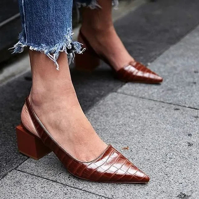 Drune | Spitzer Slingback Pumps